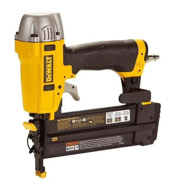 Cloueur pneumatique de finition DEWALT de finition 15-50mm + mallette DPN1850-XJ - Reconditionné - Drakare