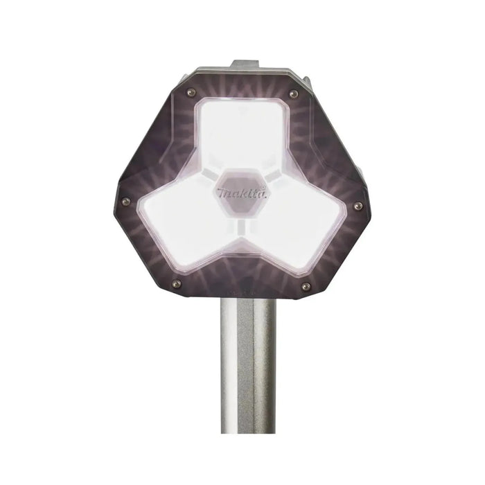 Lampe de chantier MAKITA 14.4V / 18V + trépied DML813 (sans batterie) - Reconditionné - Drakare
