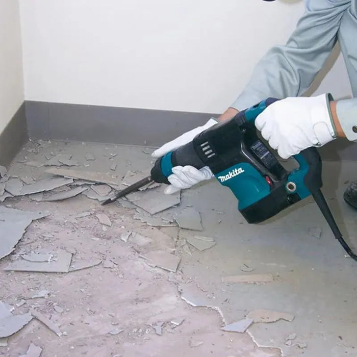 Marteau burineur MAKITA SDS-Plus 550W + mallette HK1820 - Reconditionné - Drakare