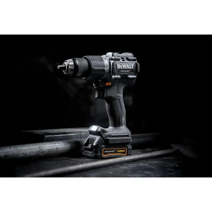 Perceuse visseuse à percussion DEWALT 18V Li-Ion (2x 1.7Ah) XR McLaren + coffret TSTAK DCD85ME2GT - Déstockage - Drakare