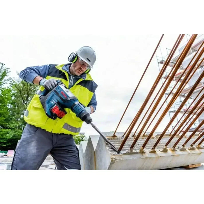 Perforateur BOSCH PRO 18V SDS-Max BITURBO 12,5J + coffret GBH 18V-45 C (sans batterie) - Déstockage - Drakare