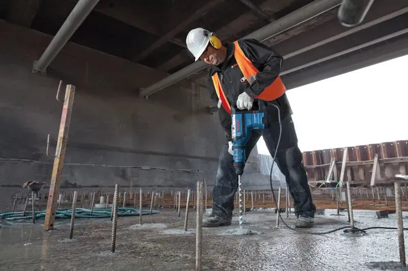 Perforateur BOSCH PRO SDS-MAX 1500W 12,5J + mallette GBH 8-45D - Reconditionné - Drakare