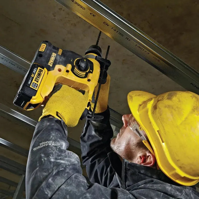Perforateur burineur DEWALT 18V Li-Ion (2x 4Ah) XR SDS-PLus 2,1J + coffret TSTAK DCH253M2 - Déstockage - Drakare