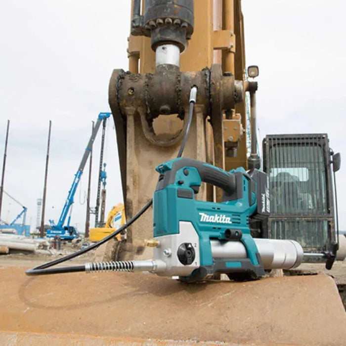 Pompe à graisse MAKITA 18V LXT DGP180Z (sans batterie) - Reconditionné - Drakare