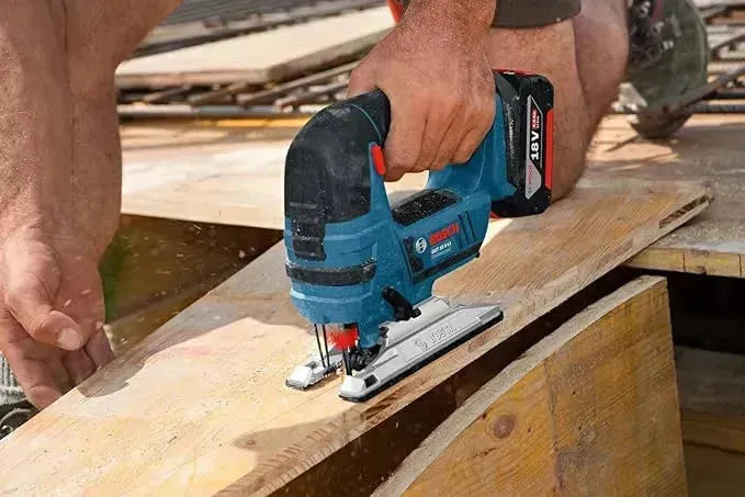Scie sauteuse BOSCH PRO 18V GST 18 V-LI B (sans batterie) - Occasion - Drakare