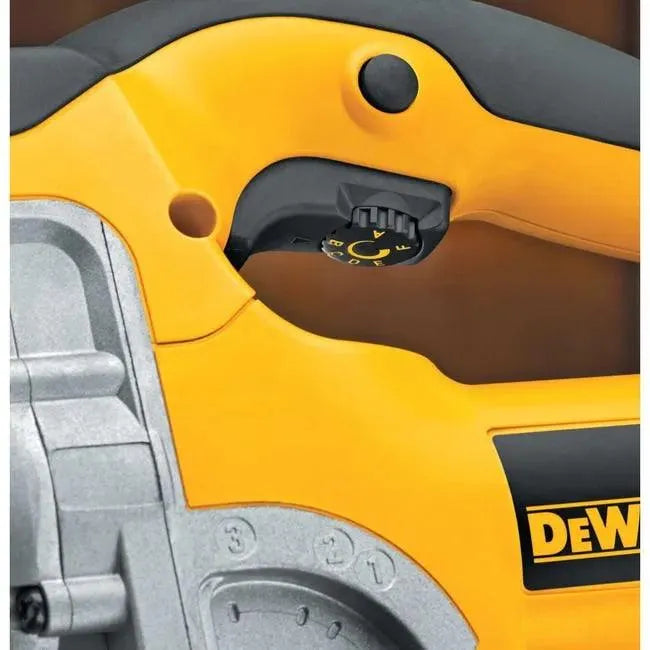 Scie sauteuse DEWALT 701W + coffret TSTAK DW331KT - Reconditionné - Drakare